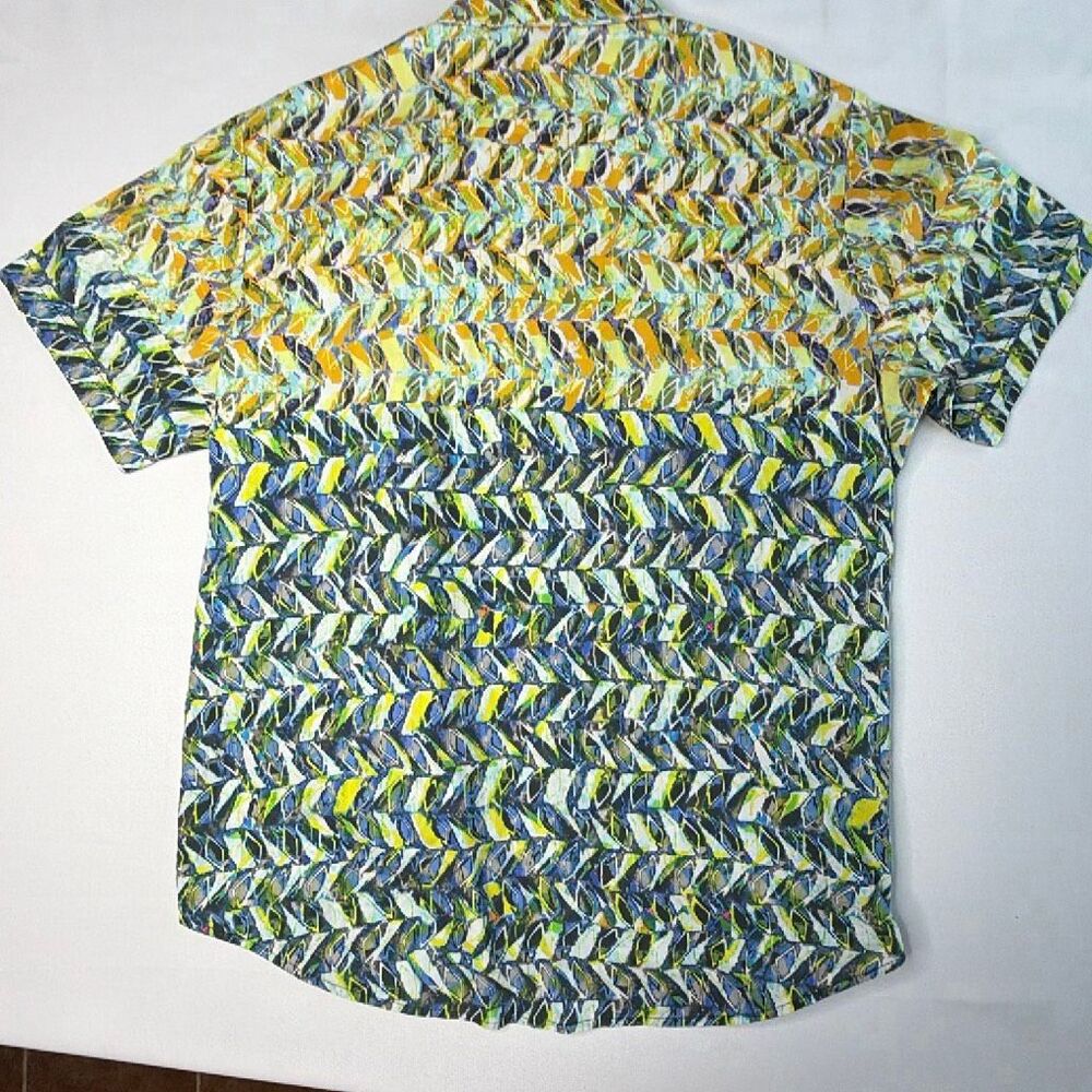 Robert Graham Men’s Lg Classic fit dress Shirt Blue Yellow Geometric Short Sleev - Picture 8 of 8